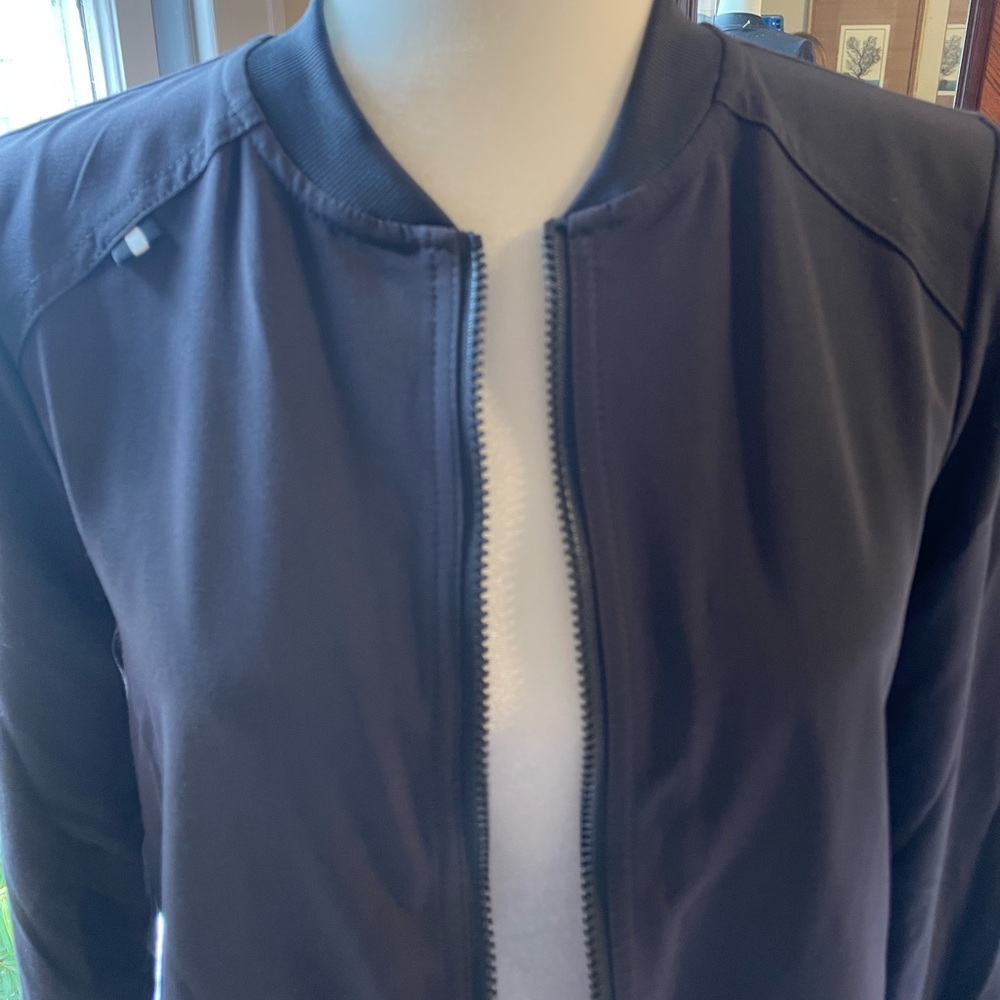 NWOT Grey Scrub Jacket for Women